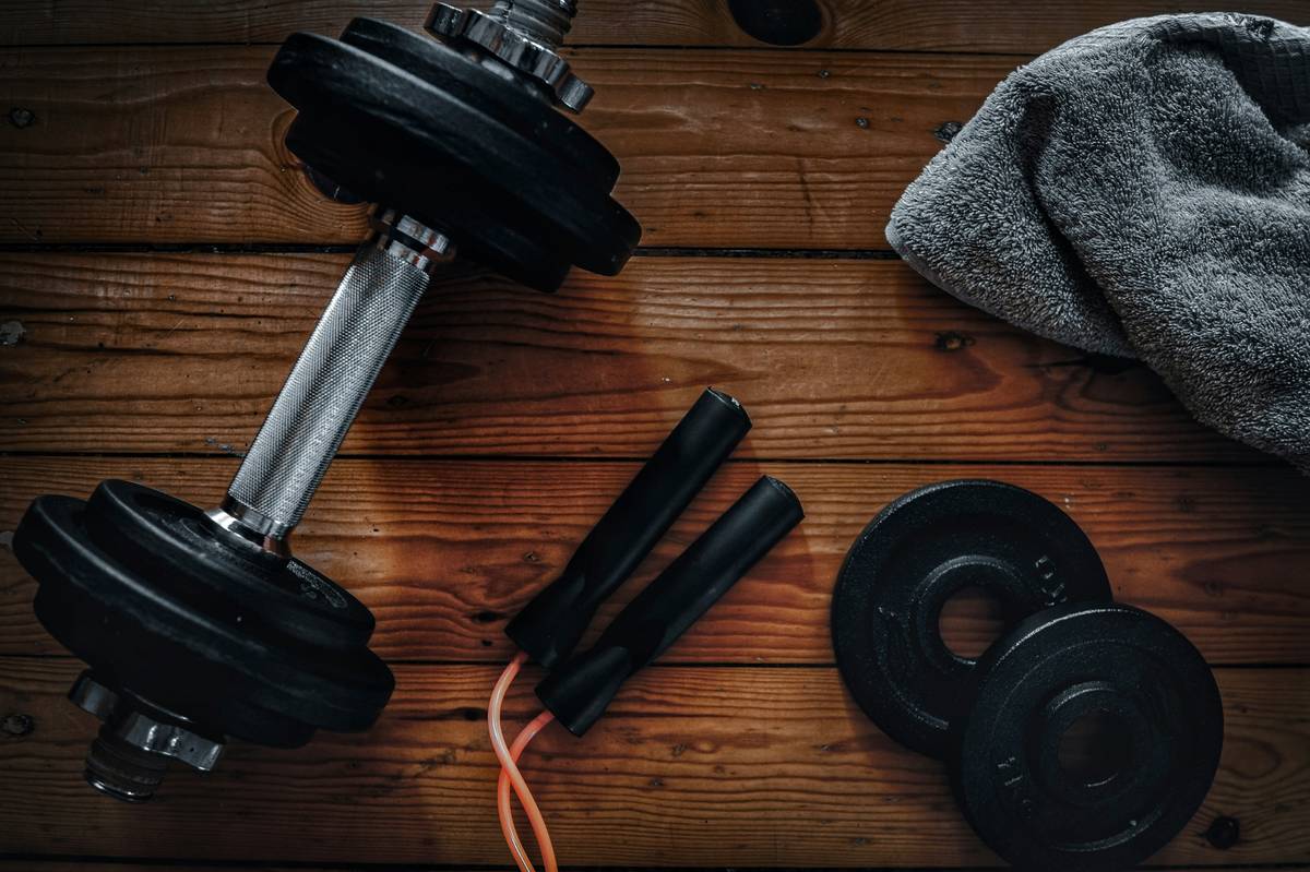 Why Your Gym’s Fitness Supply Yoga Mat Cleaning Routine is Failing (And How to Fix It Naturally)
